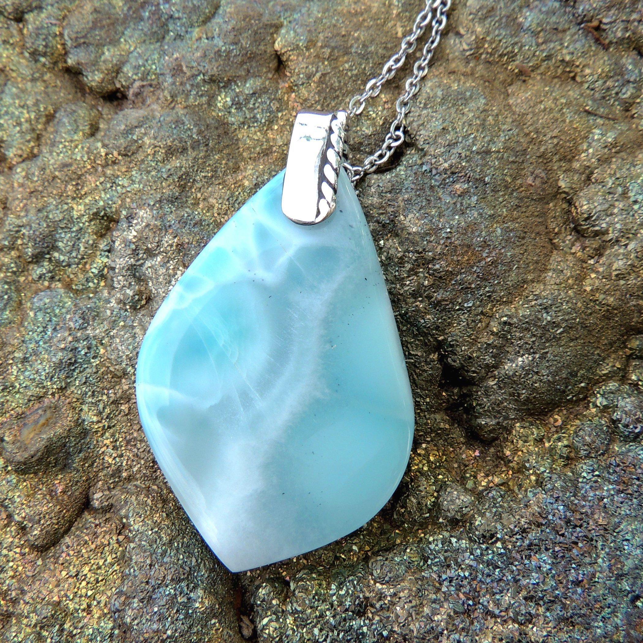 Larimar prívesok, strieborné závesné uško