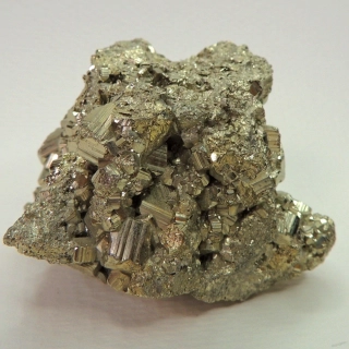 natural pyrit z Peru